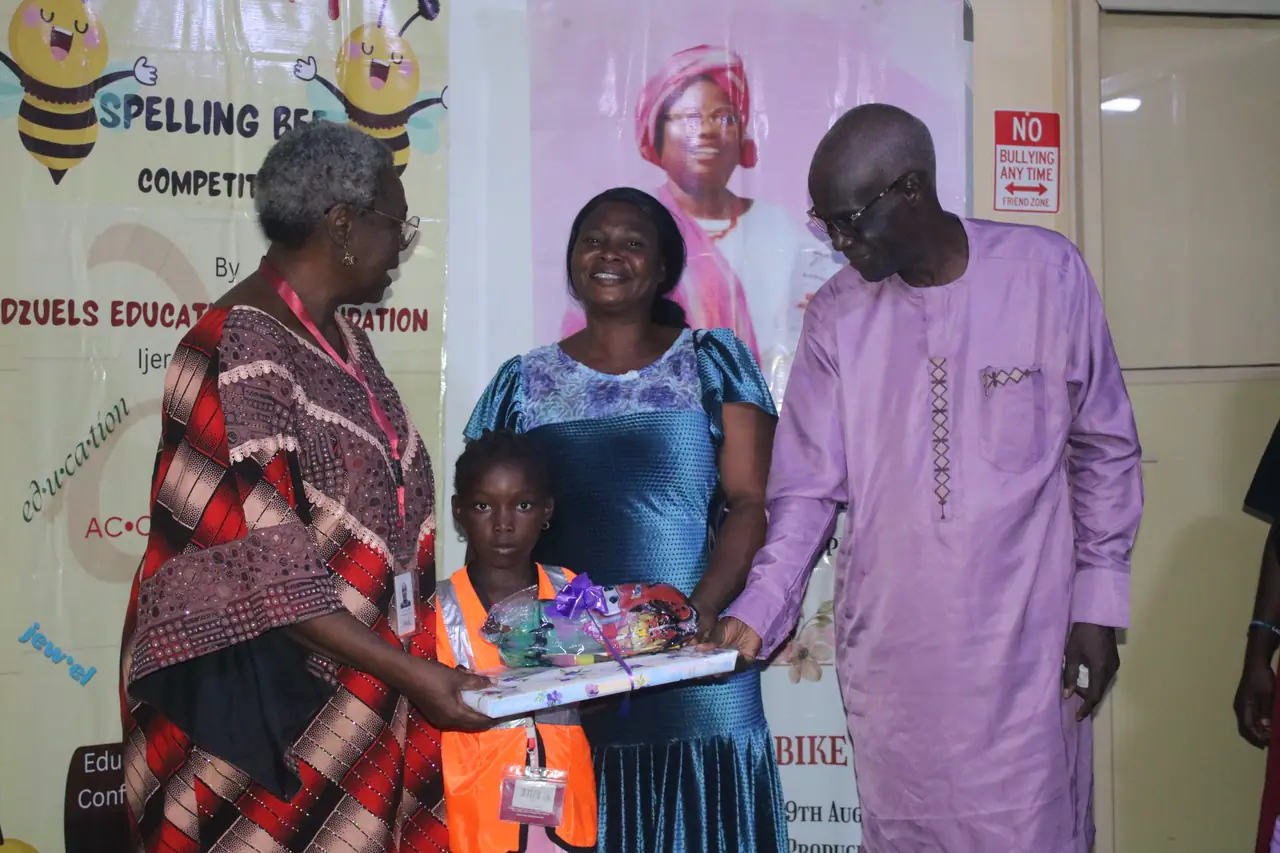 Spelling Bee - Spelling Bee Contestant #17 in Ijero-Ekiti
